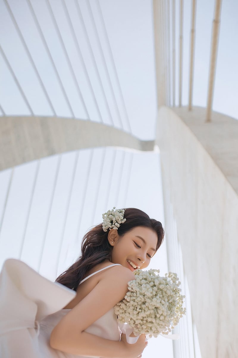 Bride in a beautiful wedding gown